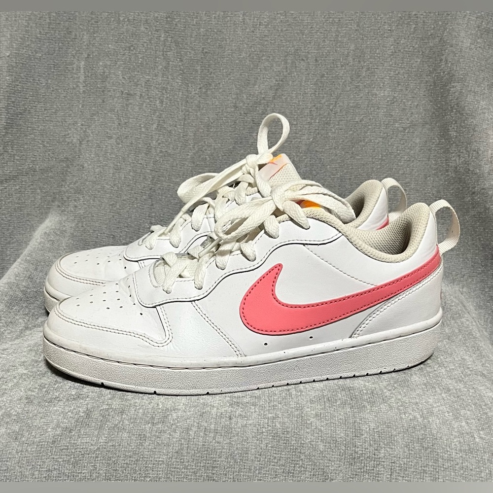 Nike Kids White‎ and Pink Sneakers